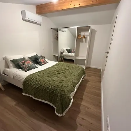 Charming New House T4