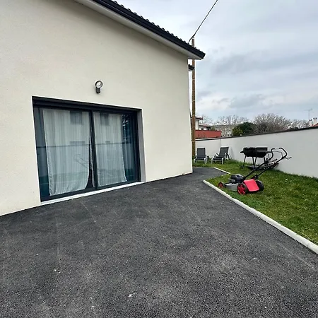 Charming New House T4