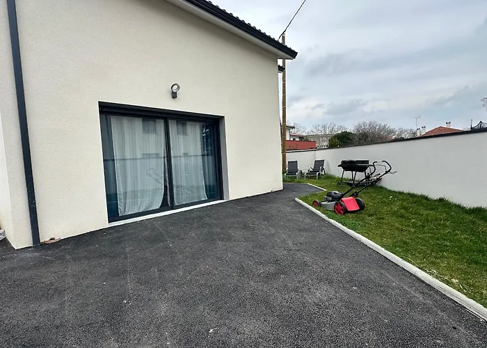 Charming New House T4